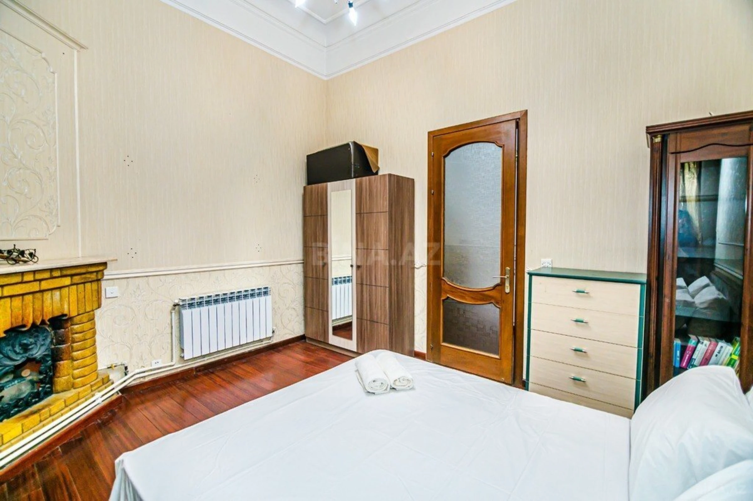 Kirayə verilir 4 otaqlı mənzil 110 m²