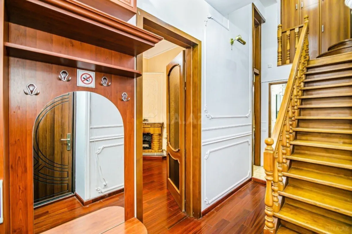 Kirayə verilir 4 otaqlı mənzil 110 m²