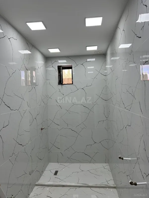 Satılır 5 otaqlı həyət evi 200 m²