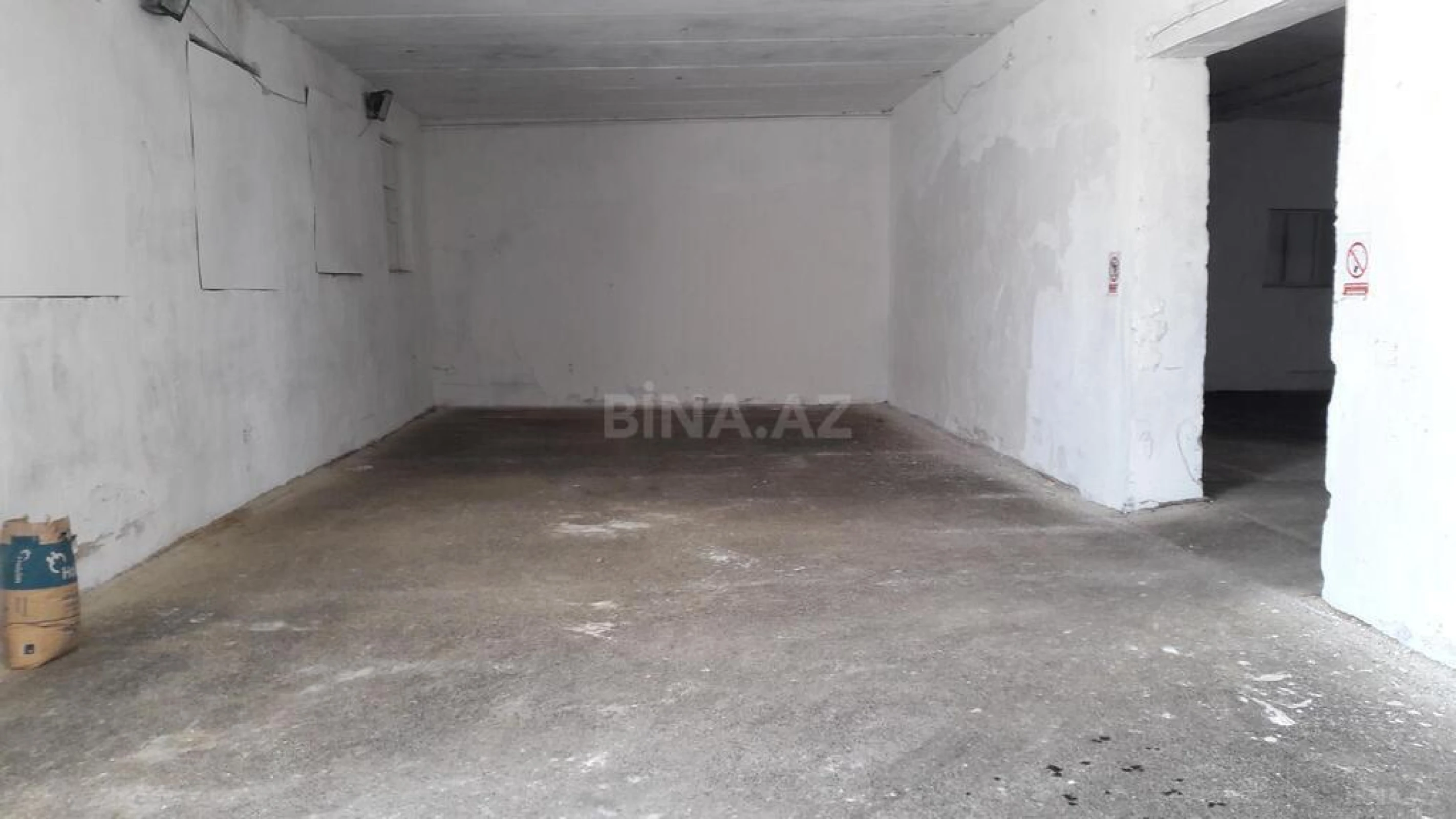 Satılır obyekt 700 m²