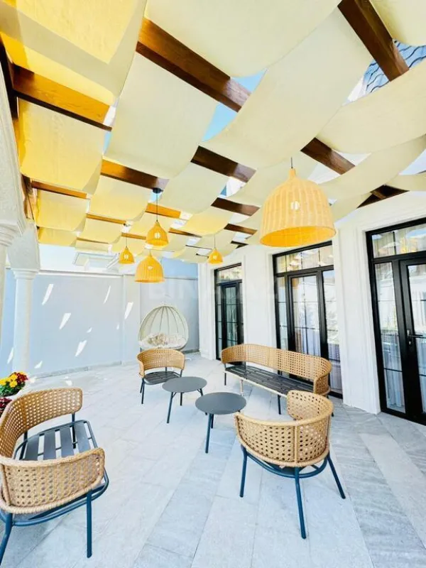 Satılır 5 otaqlı həyət evi 350 m²