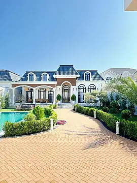 Satılır 5 otaqlı həyət evi 350 m²