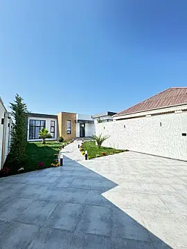 Satılır 5 otaqlı həyət evi 250 m²