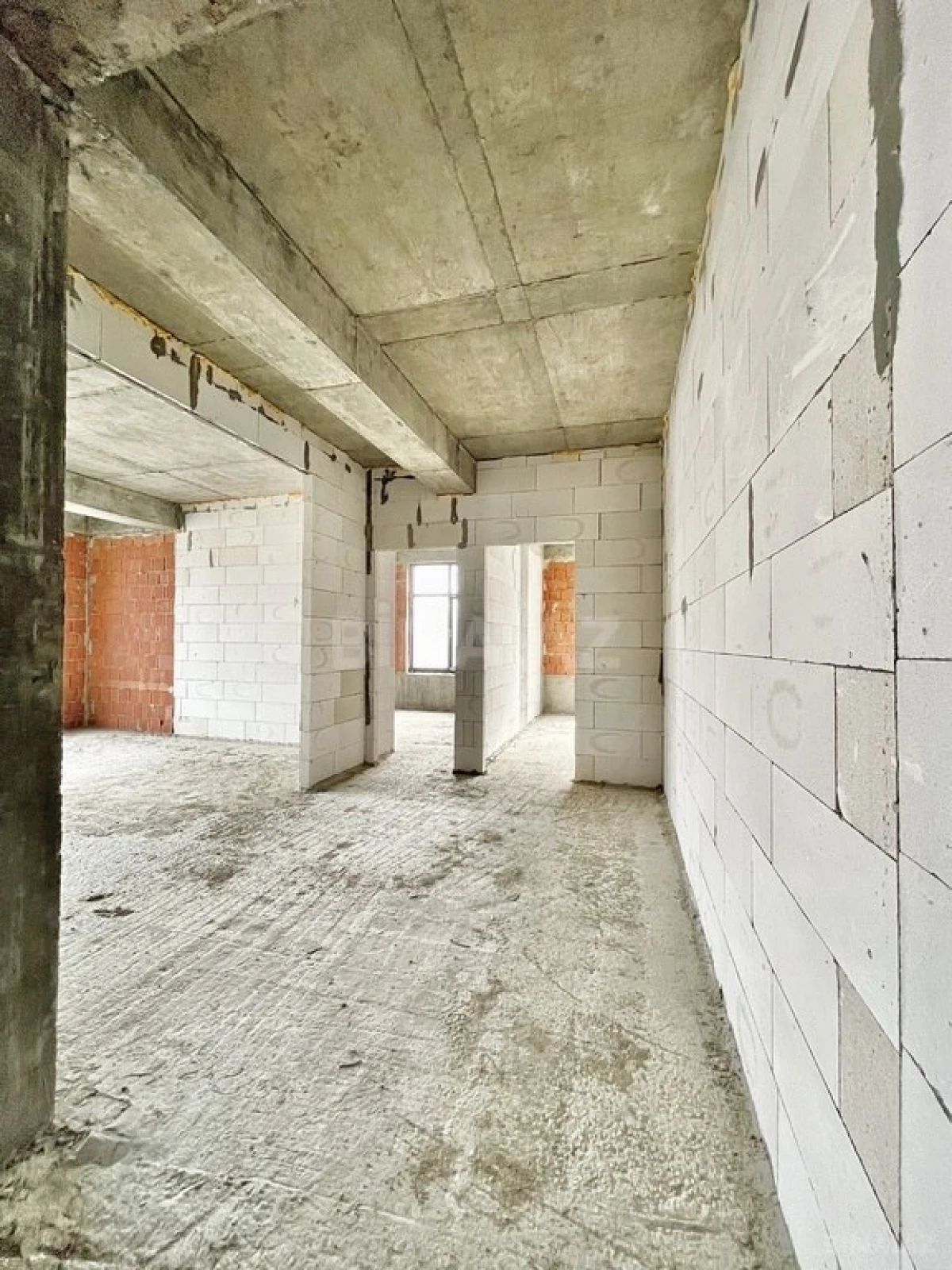Satılır 3 otaqlı mənzil 124.3 m²