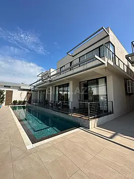 Satılır 7 otaqlı həyət evi 600 m² — Bakı, Bilgəh 7 otaq 600.00 m²