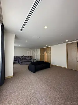 Satılır 7 otaqlı həyət evi 600 m²