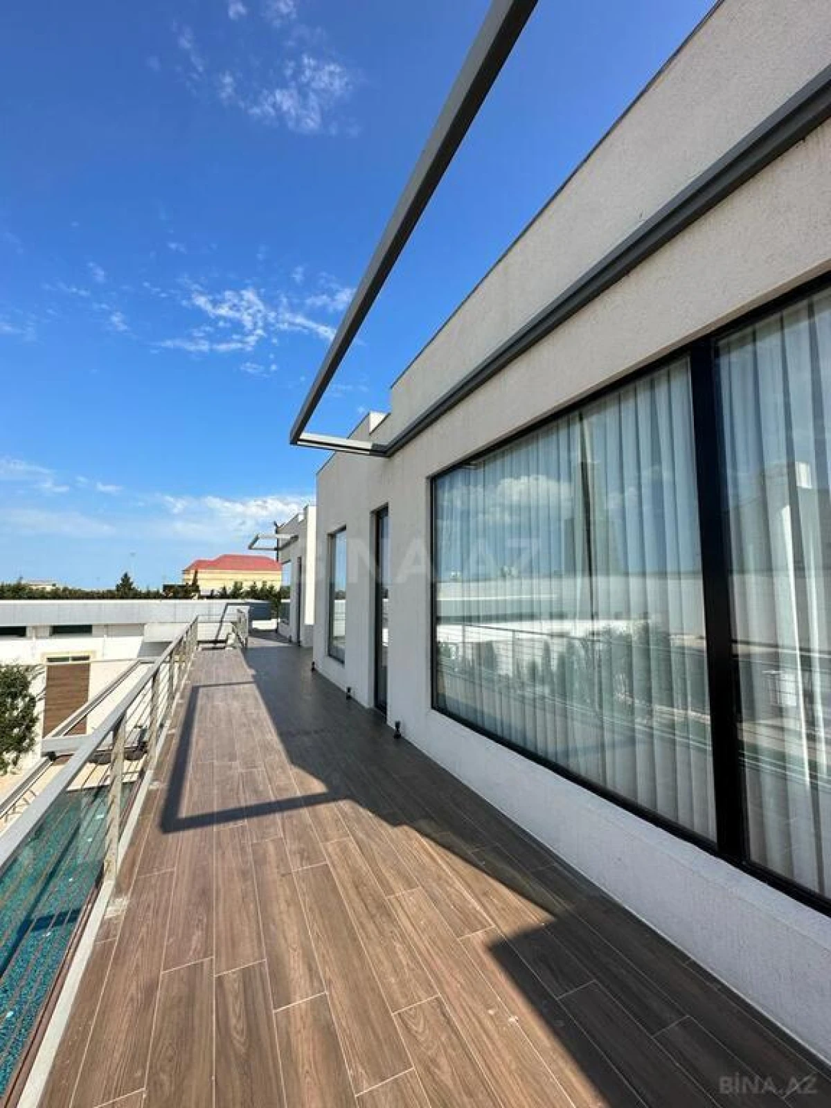 Satılır 7 otaqlı həyət evi 600 m²