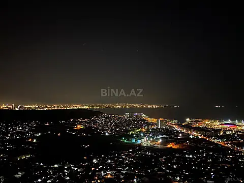 Satılır 6 otaqlı həyət evi 520 m²