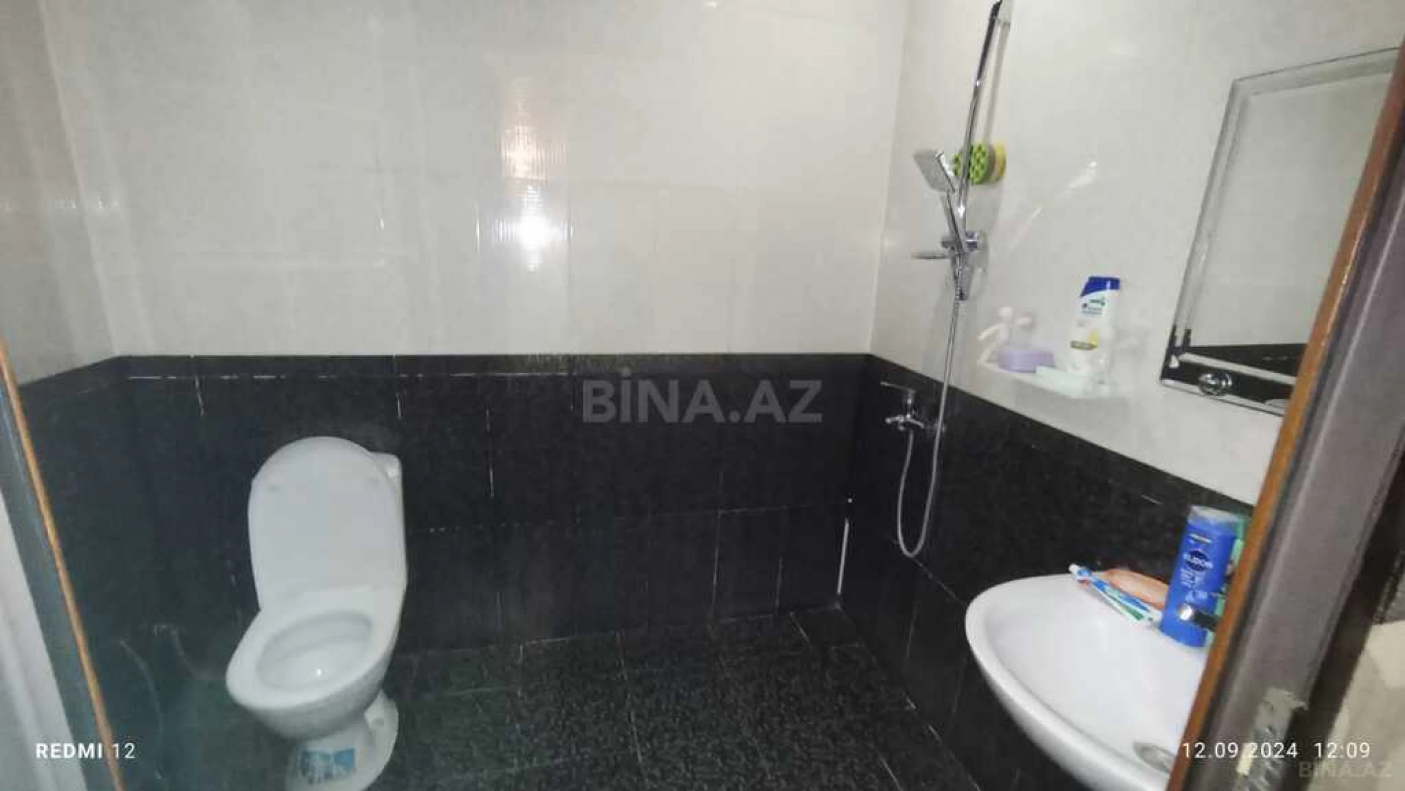 Satılır 4 otaqlı mənzil 119 m²
