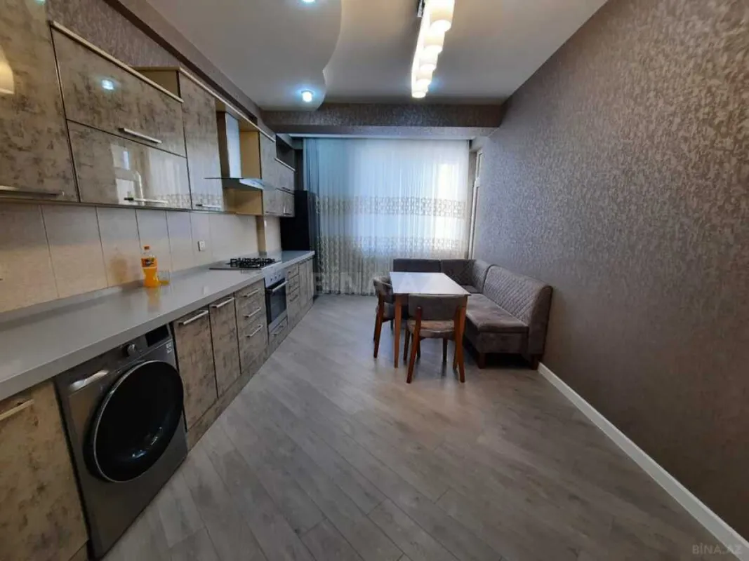 Satılır 2 otaqlı mənzil 90 m²