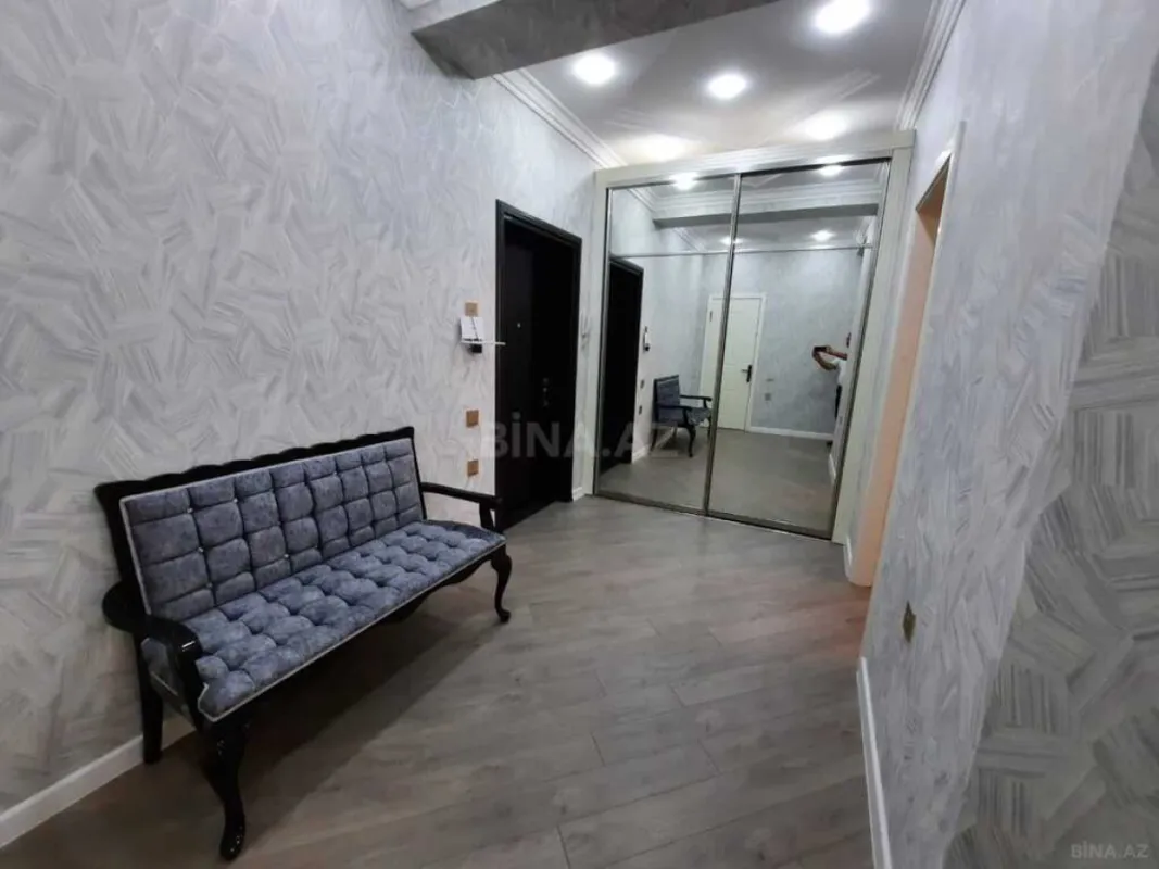 Satılır 2 otaqlı mənzil 90 m²