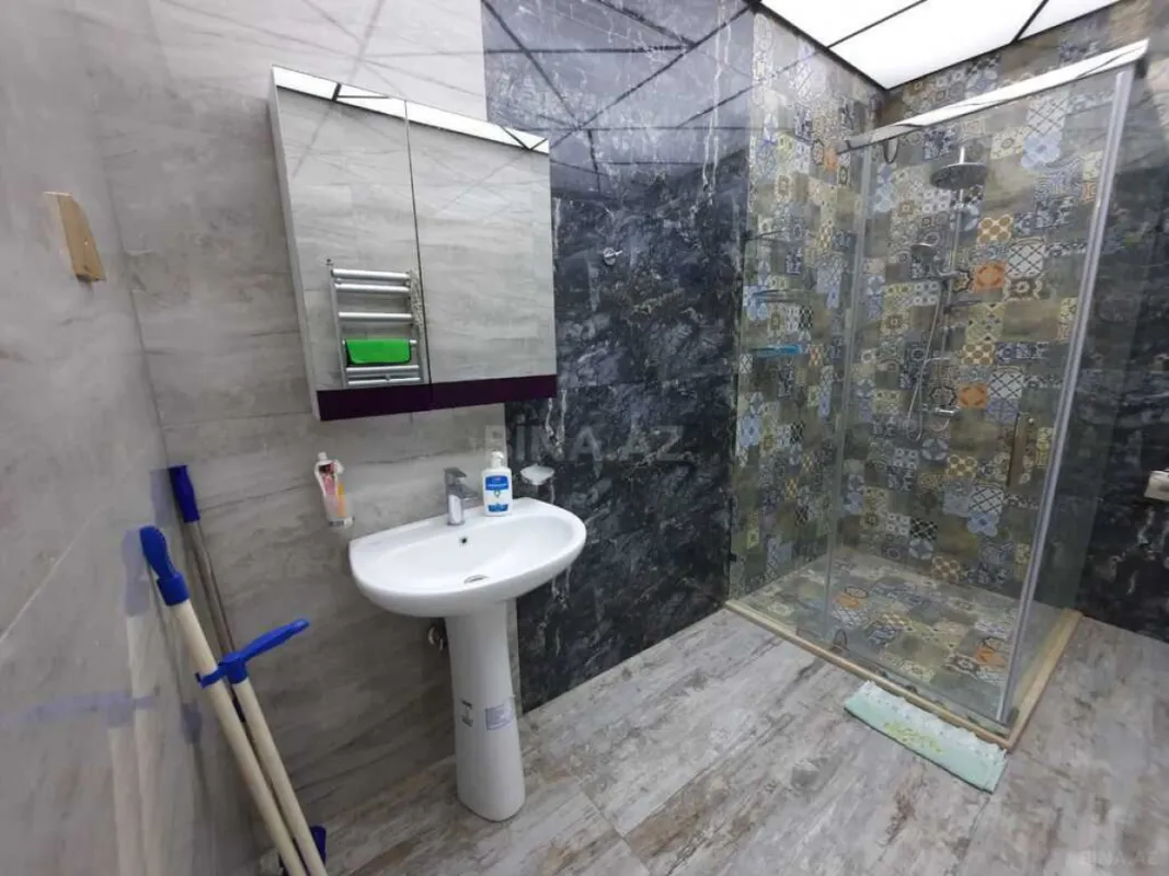 Satılır 2 otaqlı mənzil 90 m²