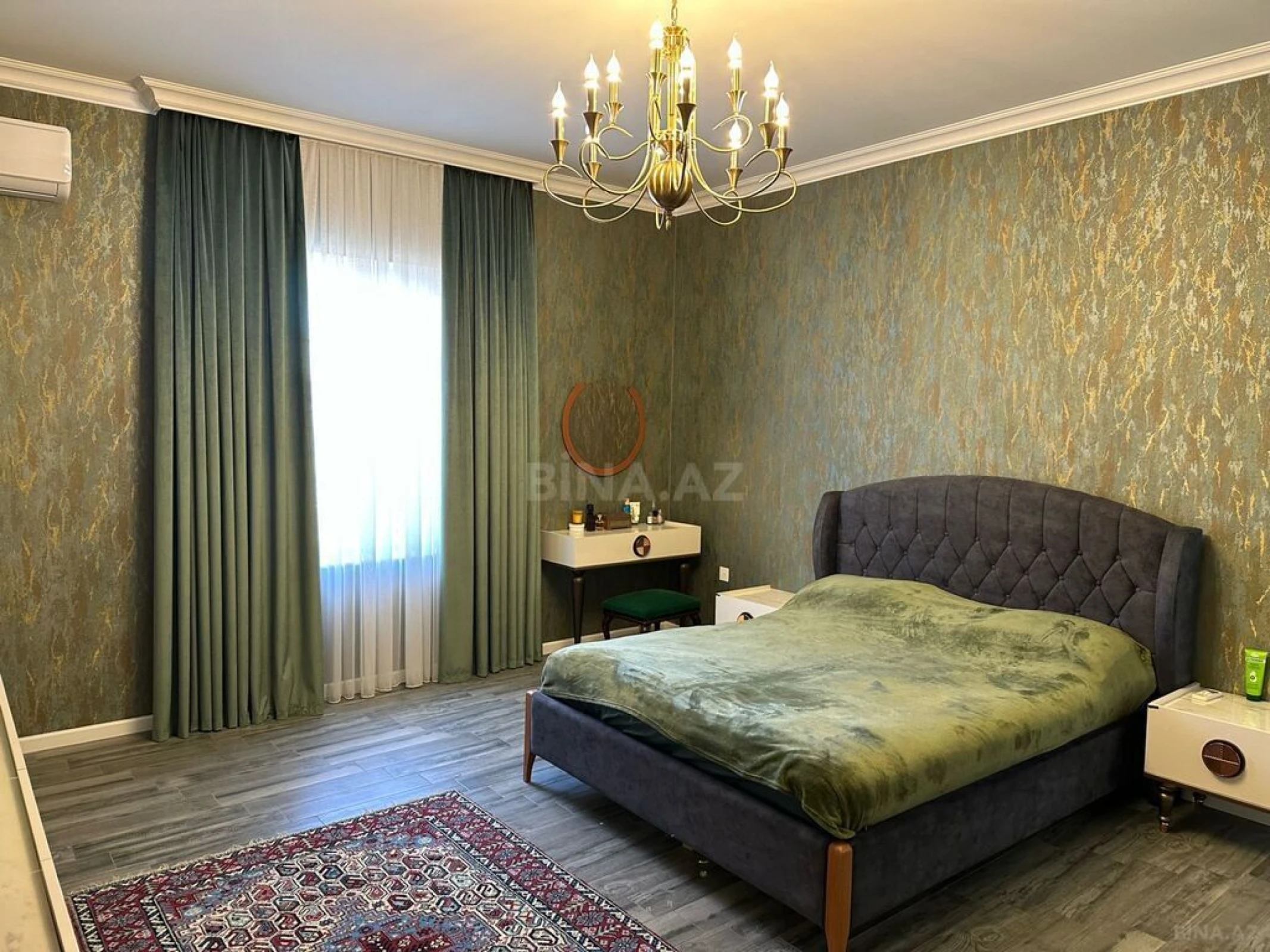 Kirayə verilir 4 otaqlı həyət evi 250 m²