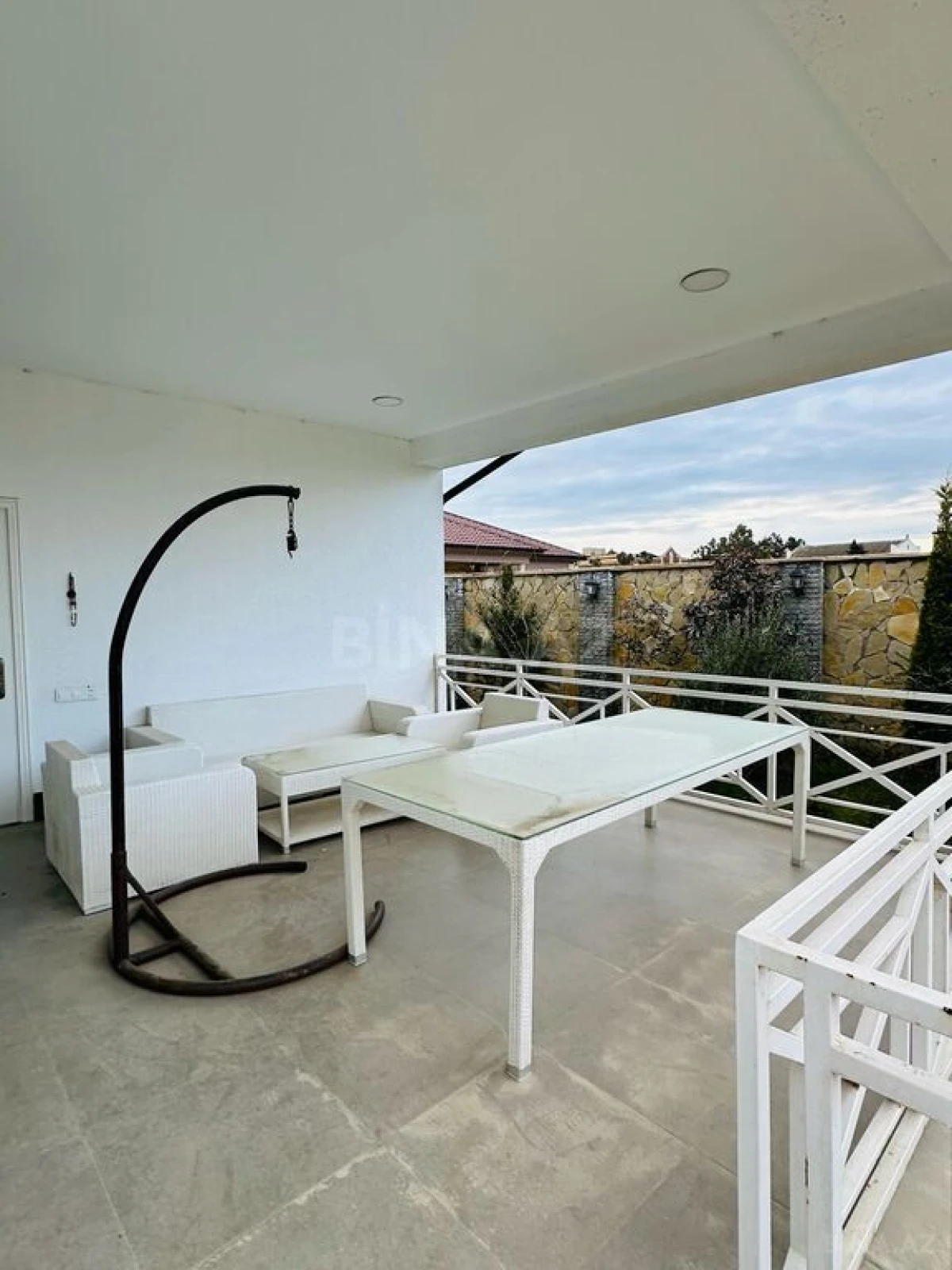 Kirayə verilir 4 otaqlı həyət evi 250 m²