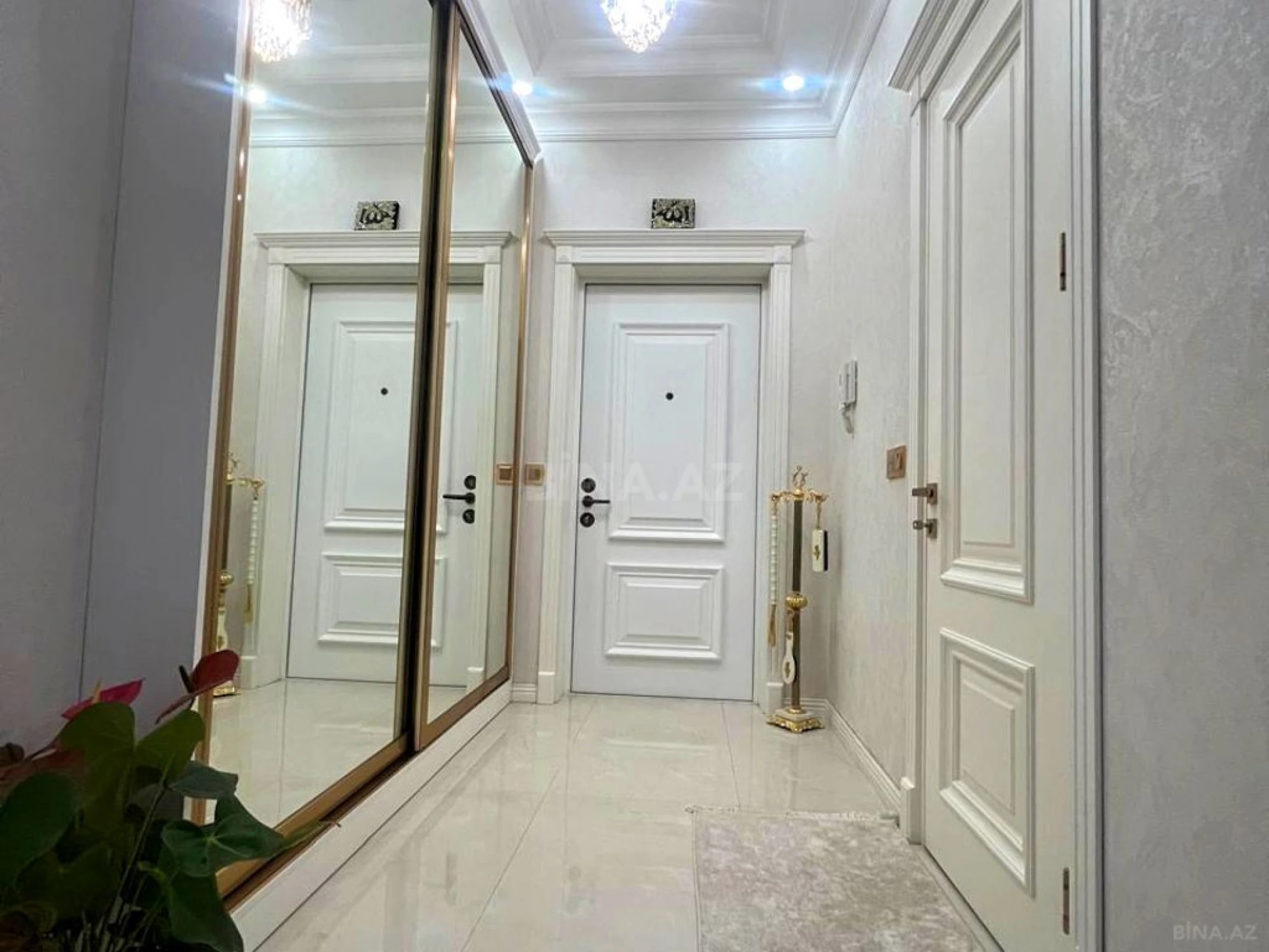 Satılır 3 otaqlı mənzil 90 m²