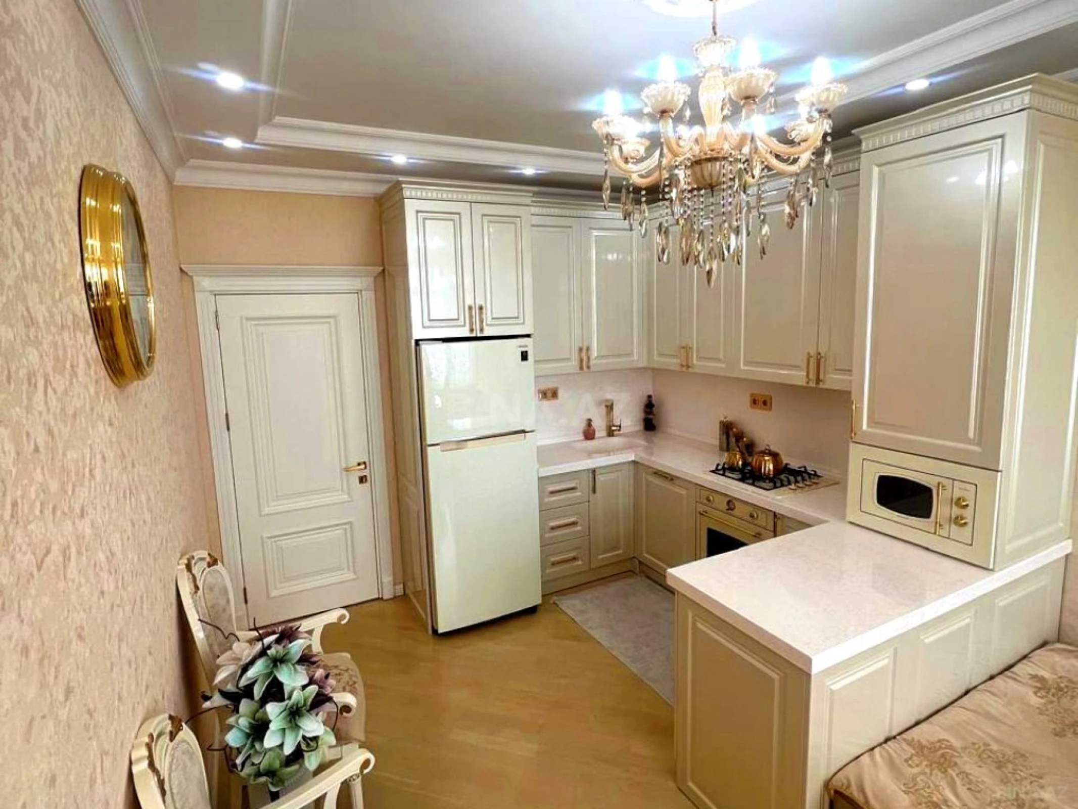 Satılır 3 otaqlı mənzil 90 m²
