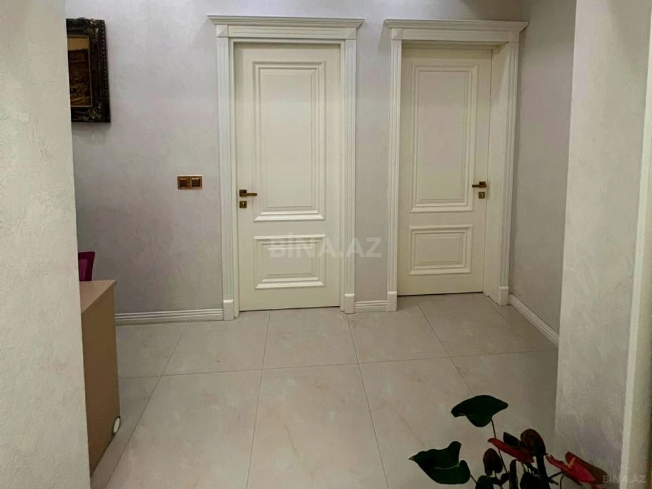 Satılır 3 otaqlı mənzil 90 m²