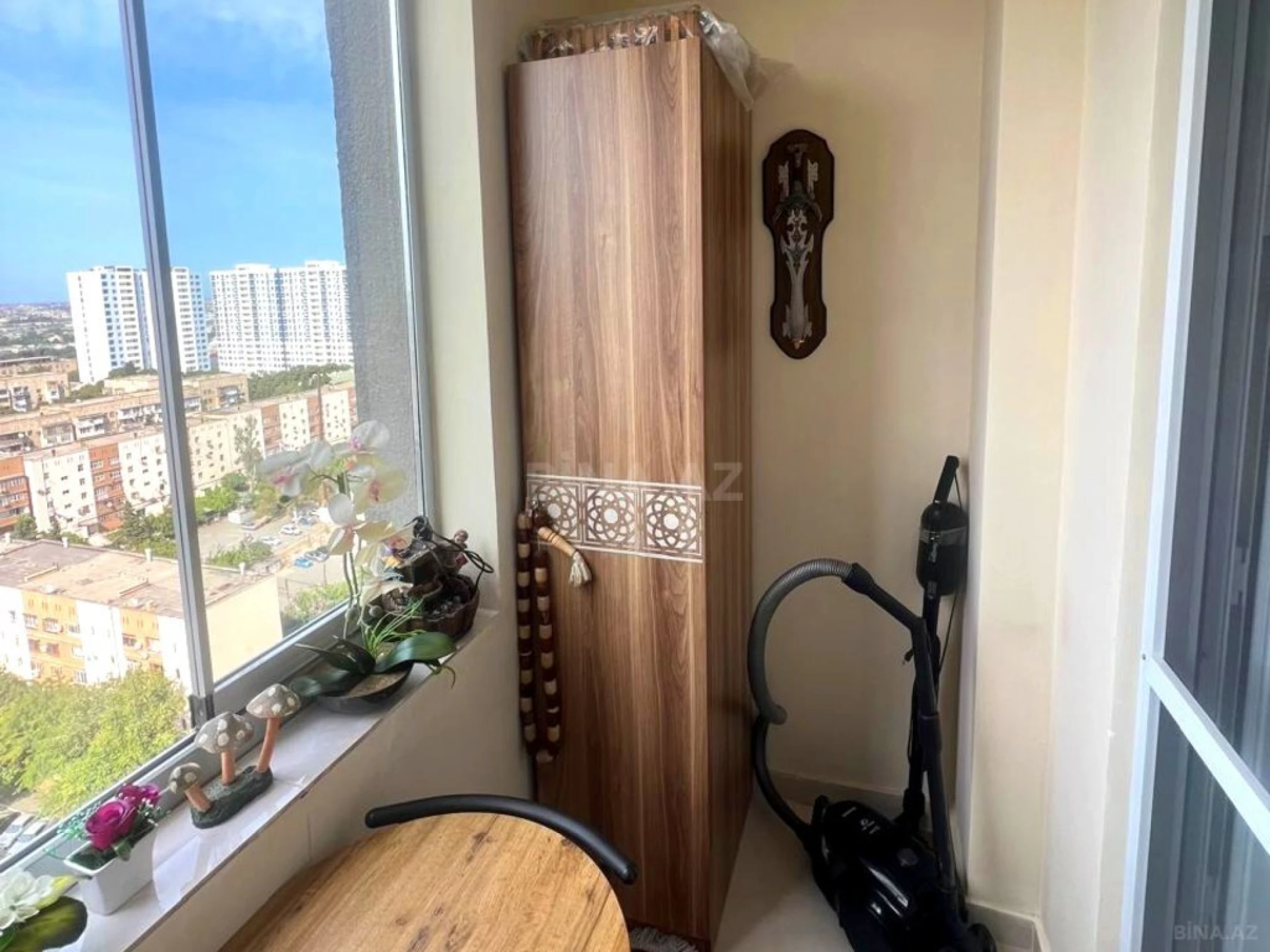 Satılır 3 otaqlı mənzil 90 m²