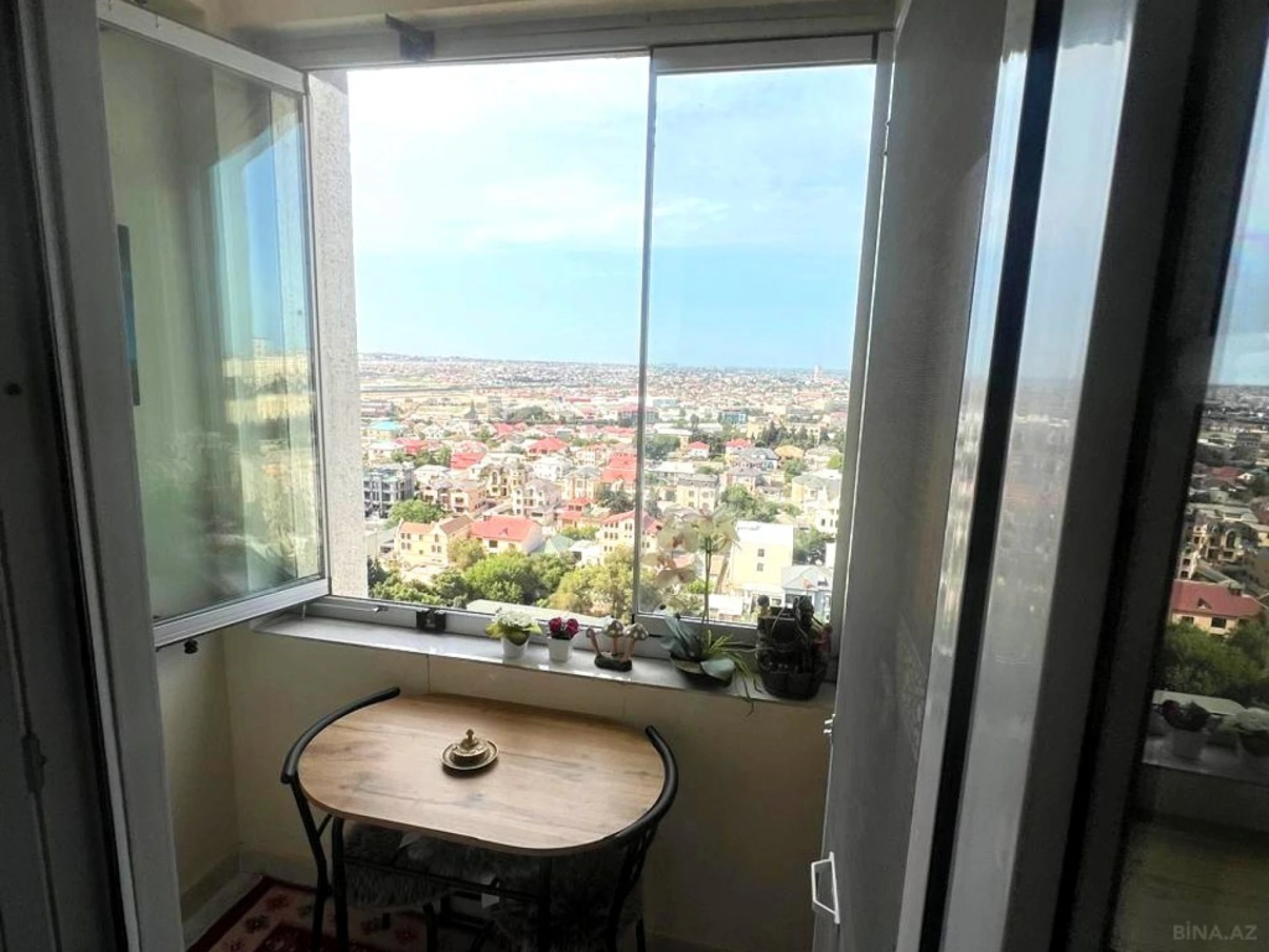 Satılır 3 otaqlı mənzil 90 m²