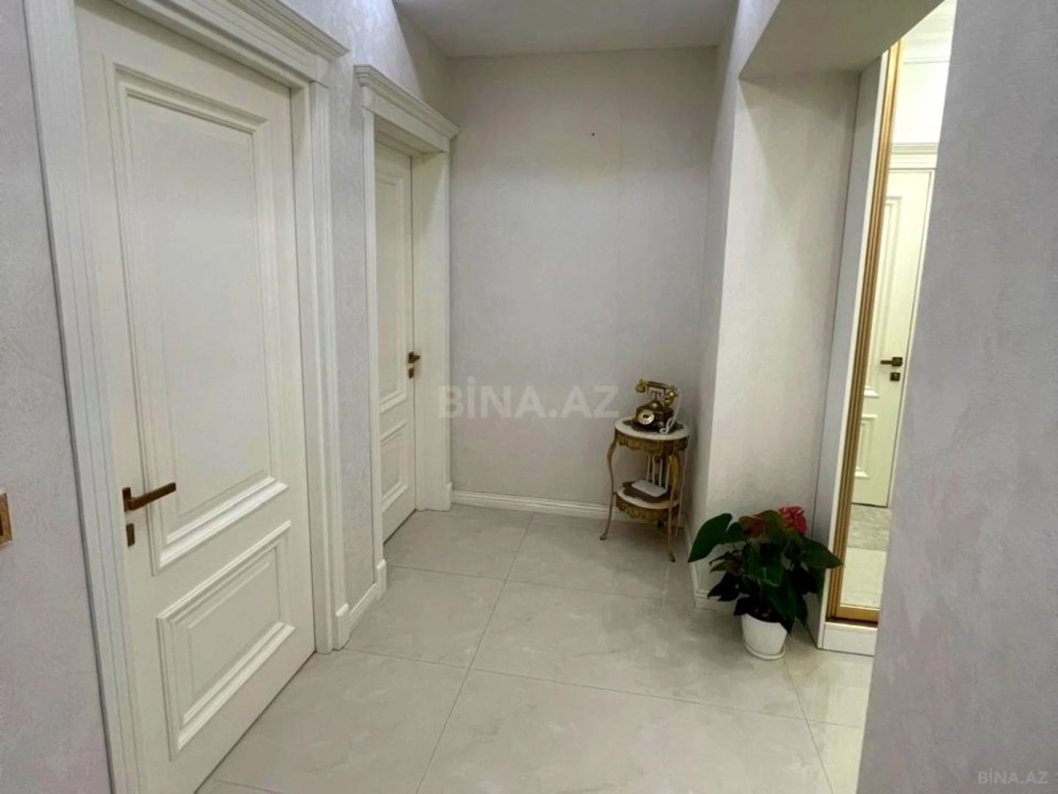 Satılır 3 otaqlı mənzil 90 m²