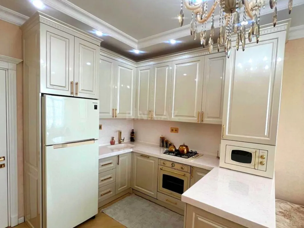 Satılır 3 otaqlı mənzil 90 m²
