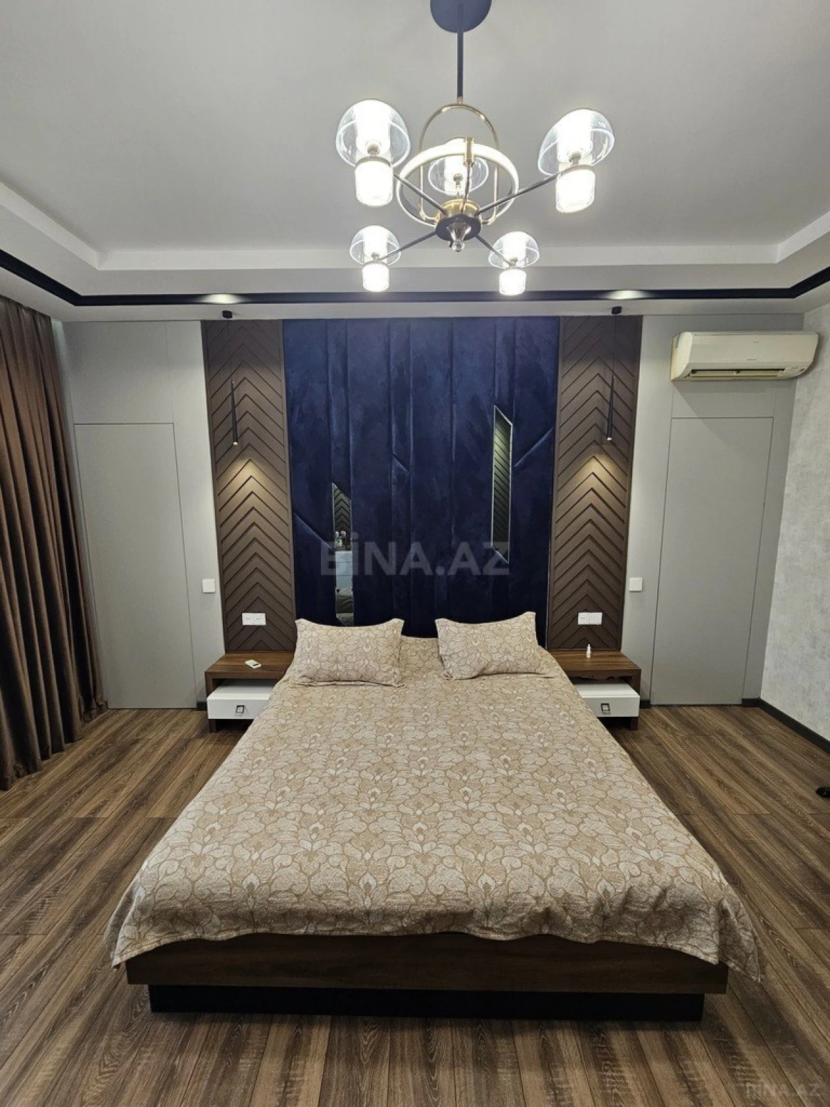 Satılır 10 otaqlı həyət evi 500 m²