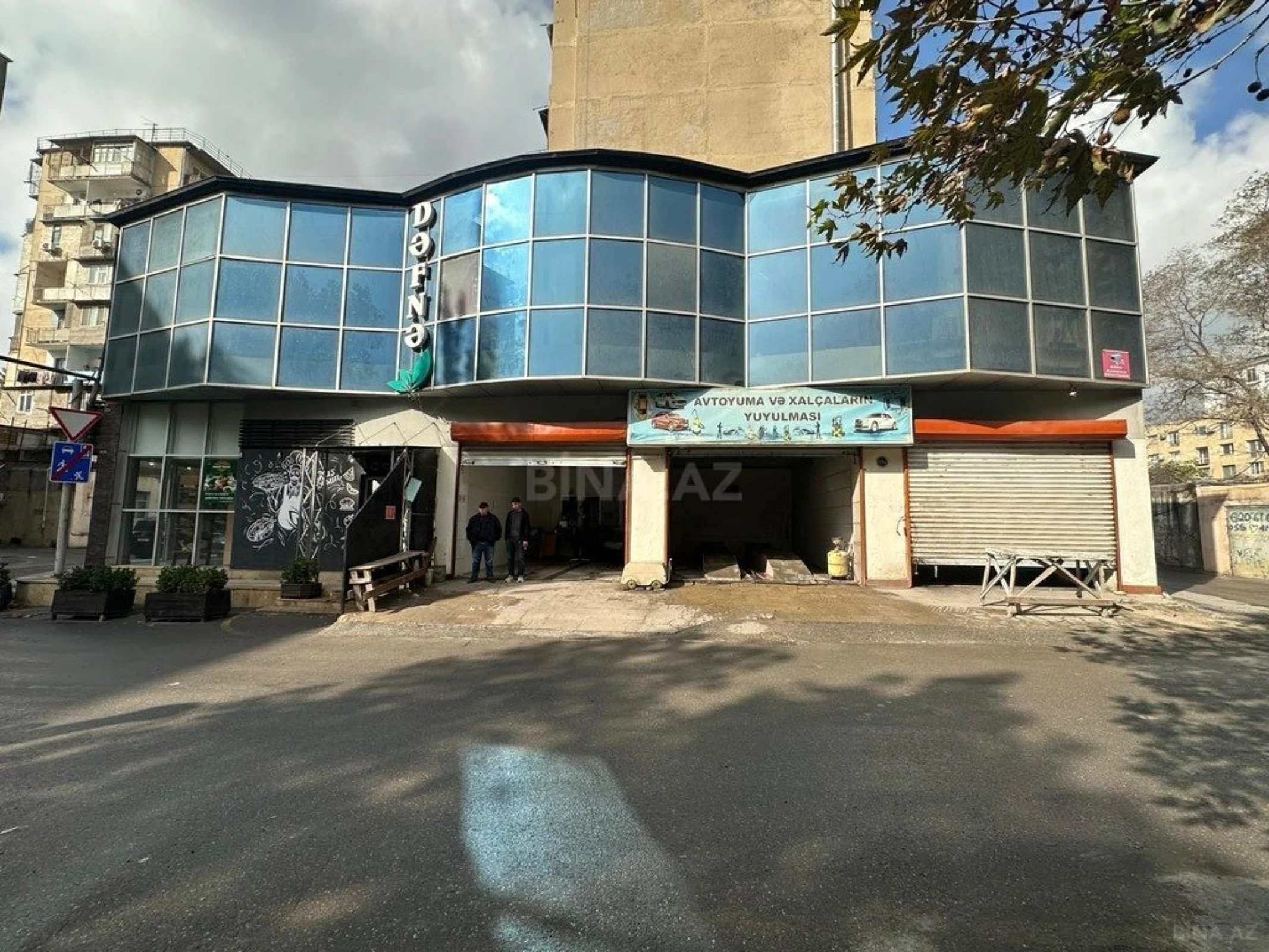 Satılır obyekt 400 m²