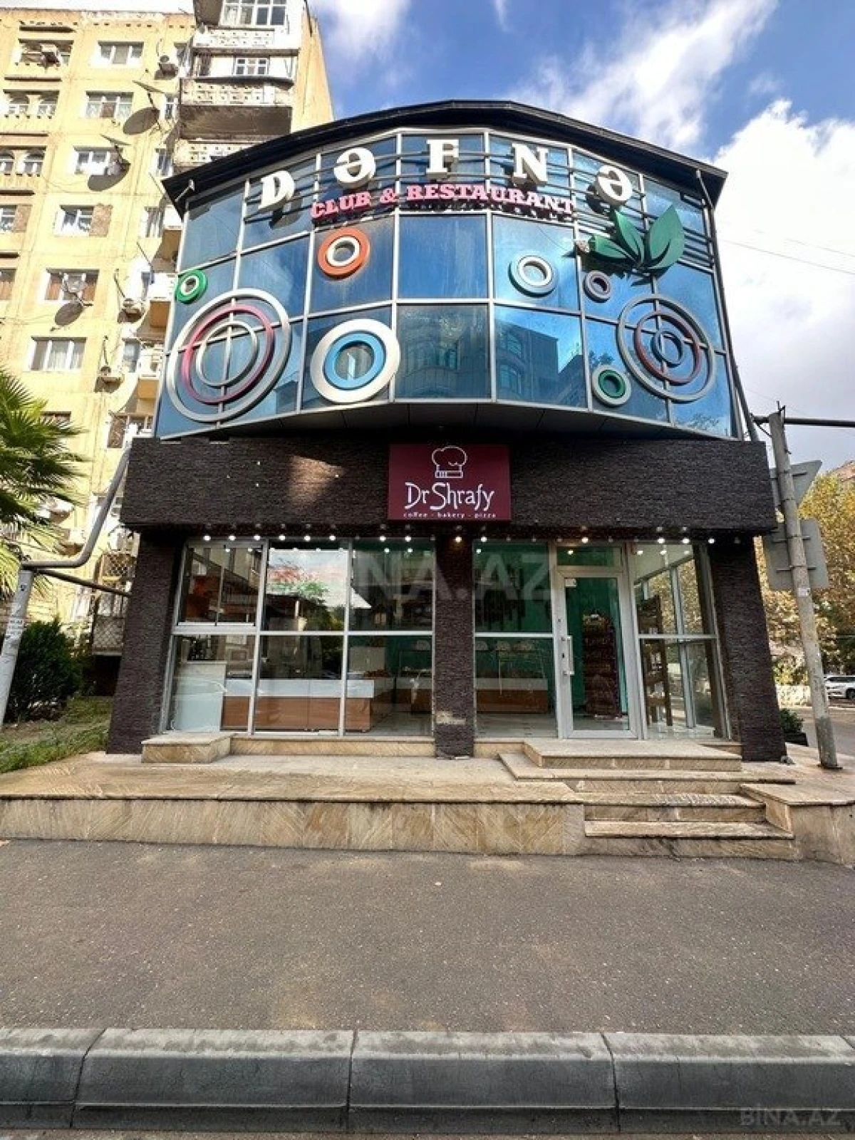 Satılır obyekt 400 m²