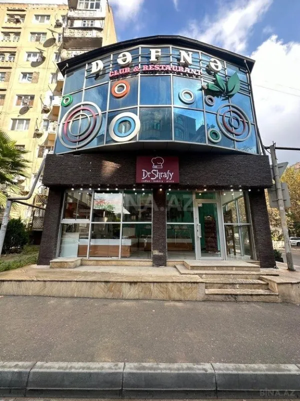 Satılır obyekt 400 m²