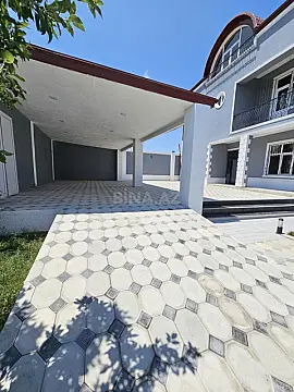Satılır 6 otaqlı həyət evi 440 m²