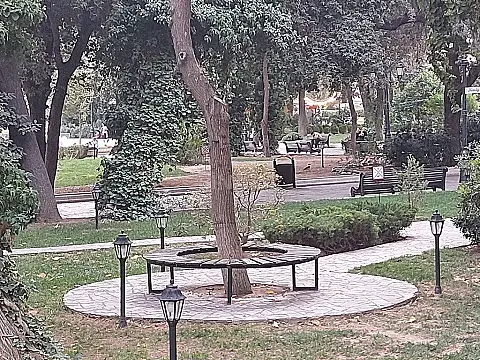 Satılır 3 otaqlı mənzil 132 m²