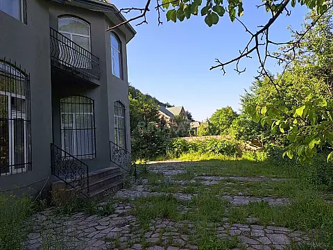 Satılır 3 otaqlı həyət evi 170 m²