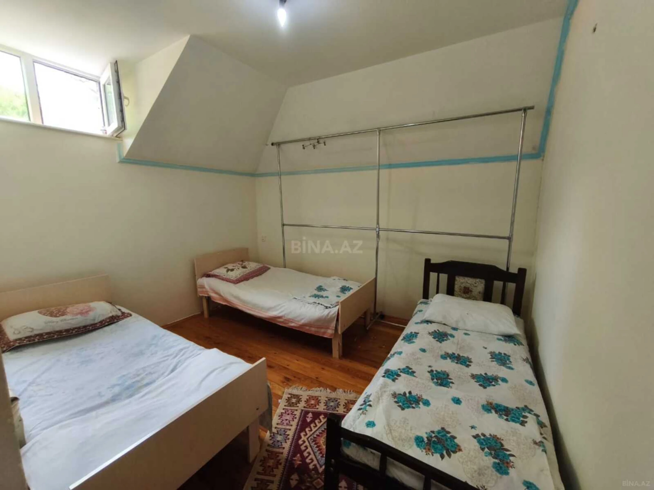 Satılır 8 otaqlı həyət evi 160 m²