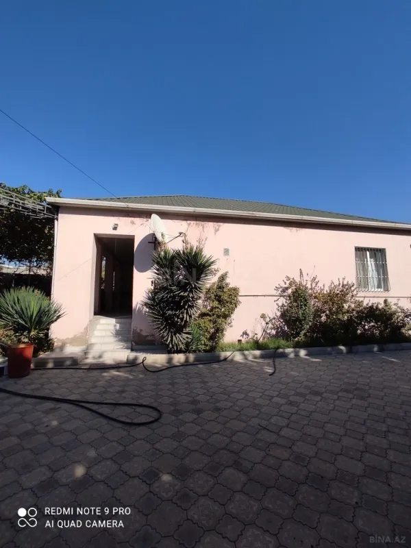 Satılır 3 otaqlı həyət evi 110 m²