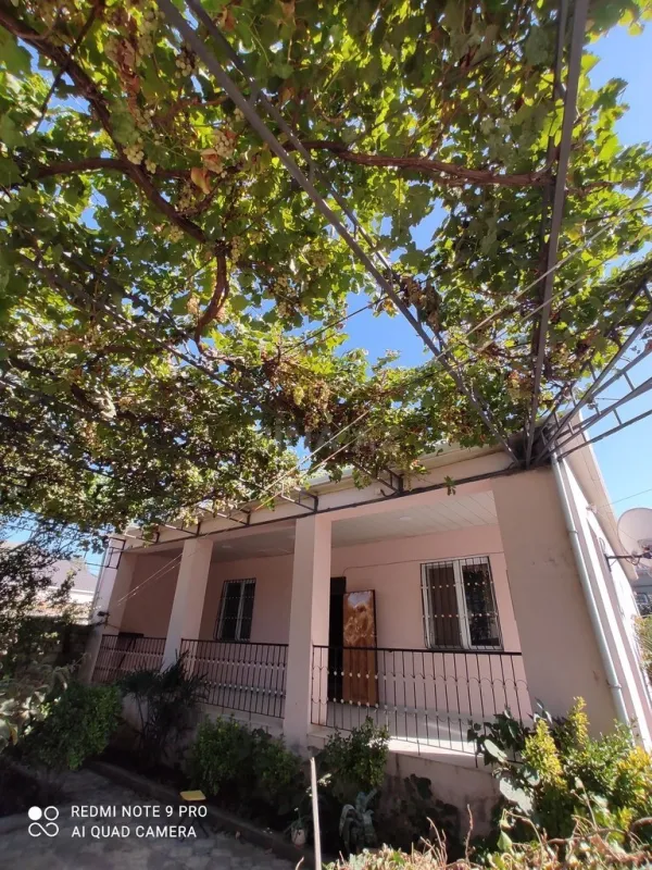 Satılır 3 otaqlı həyət evi 110 m²