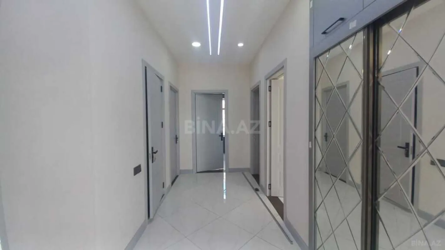 Satılır 4 otaqlı həyət evi 150 m²