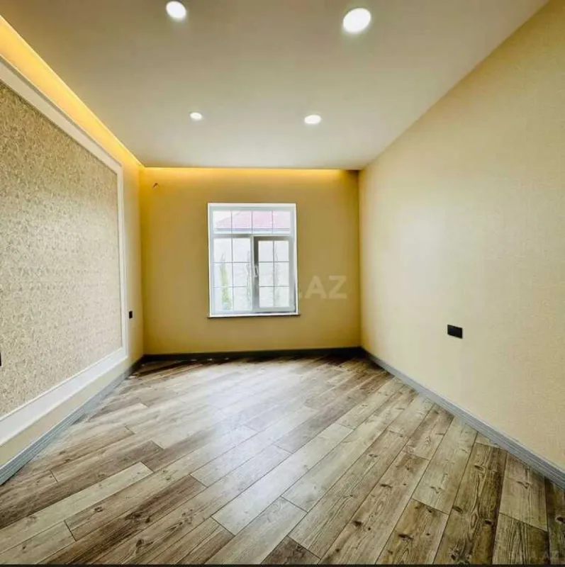 Satılır 4 otaqlı həyət evi 150 m²
