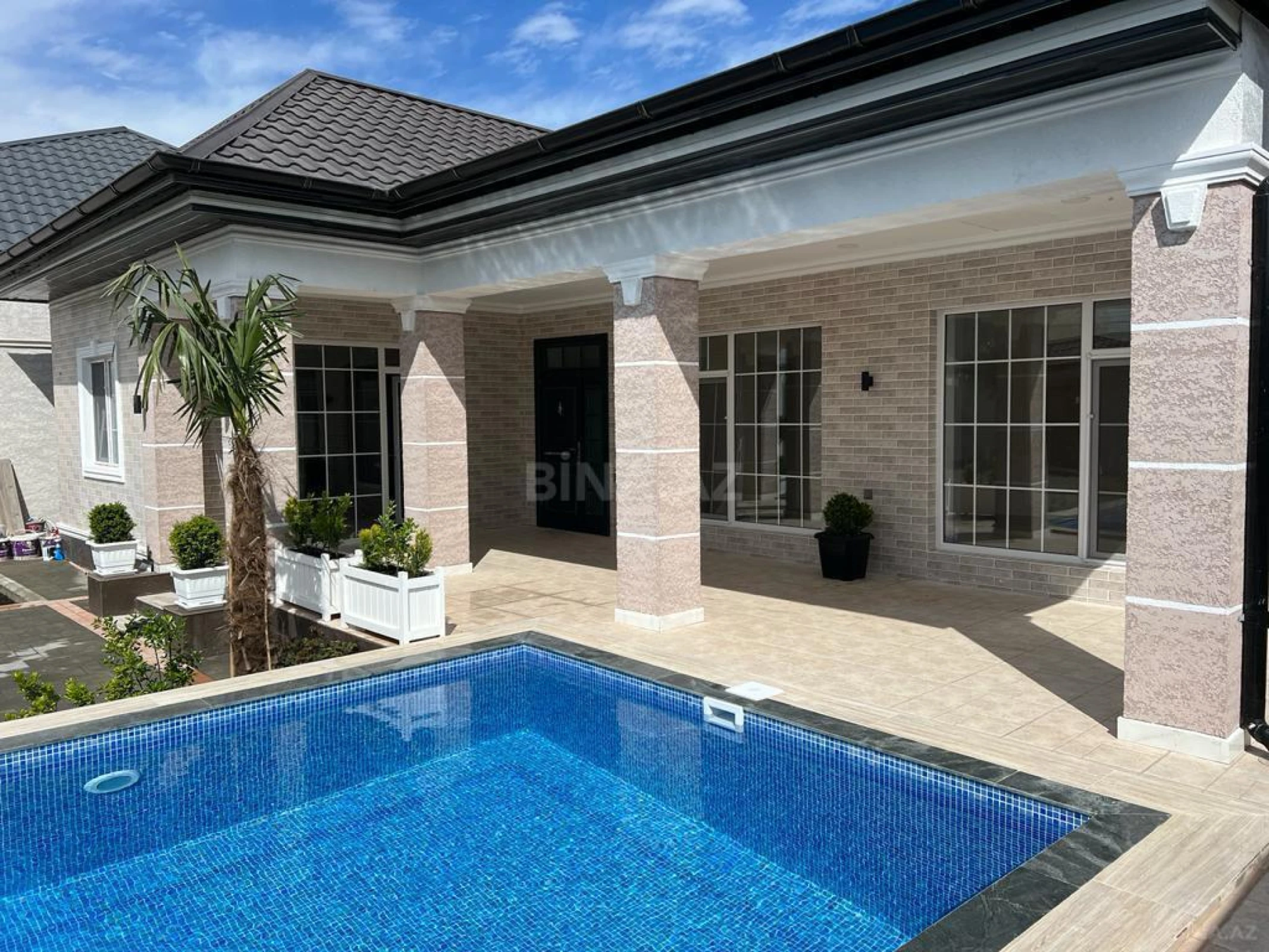 Satılır 4 otaqlı həyət evi 150 m²