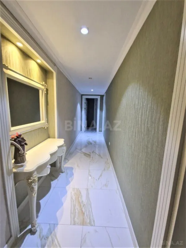 Kirayə verilir 6 otaqlı mənzil 460 m²
