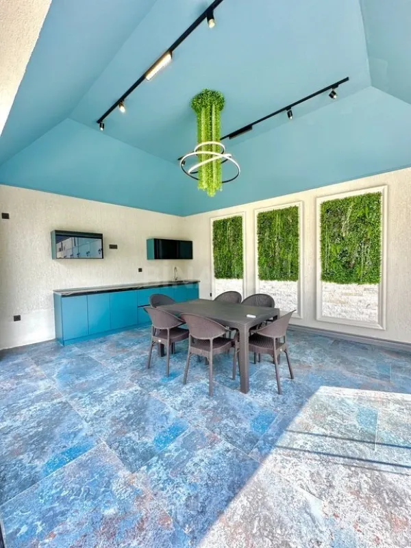 Satılır 7 otaqlı həyət evi 350 m²