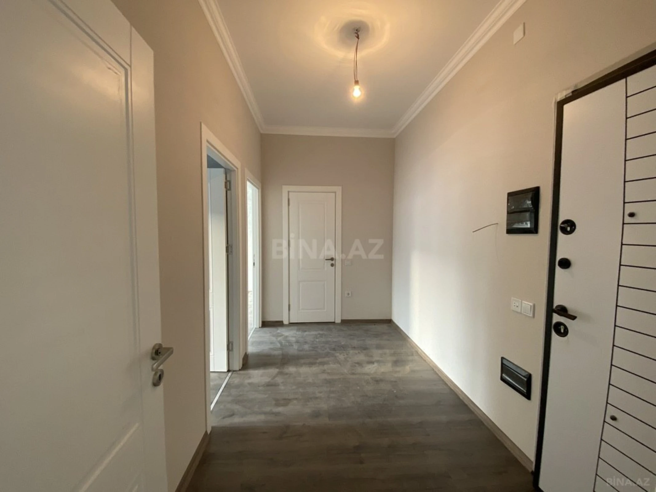 Satılır 3 otaqlı mənzil 76.9 m²