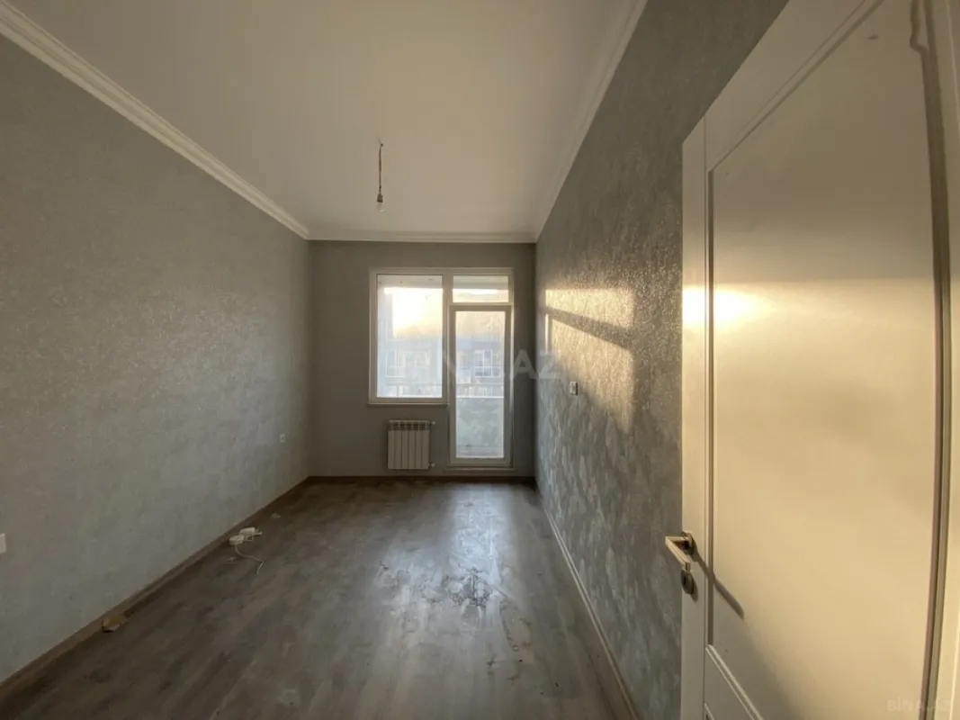 Satılır 3 otaqlı mənzil 76.9 m²