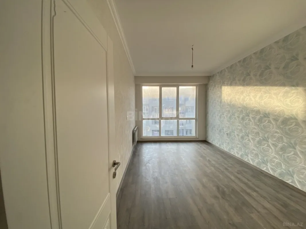 Satılır 3 otaqlı mənzil 76.9 m²