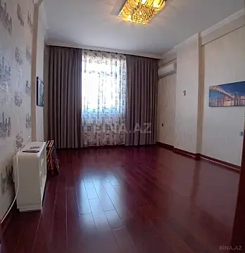 Satılır 3 otaqlı mənzil 120 m² — Bakı, Həzi Aslanov qəs. 3 otaq 120.00 m²