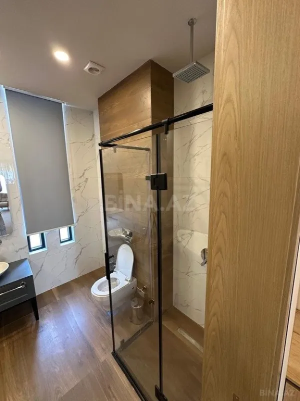 Kirayə verilir 6 otaqlı həyət evi 350 m²