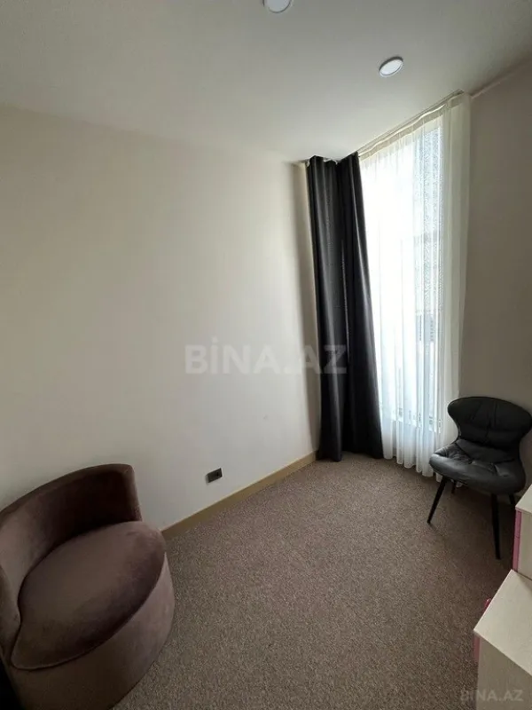 Kirayə verilir 6 otaqlı həyət evi 350 m²