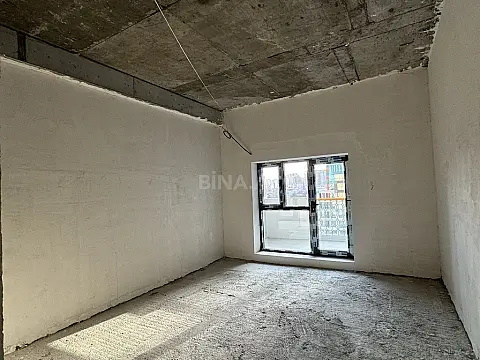 Satılır 4 otaqlı mənzil 248 m²