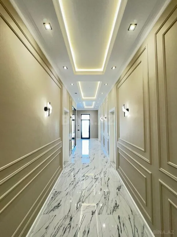 Satılır 5 otaqlı həyət evi 220 m²