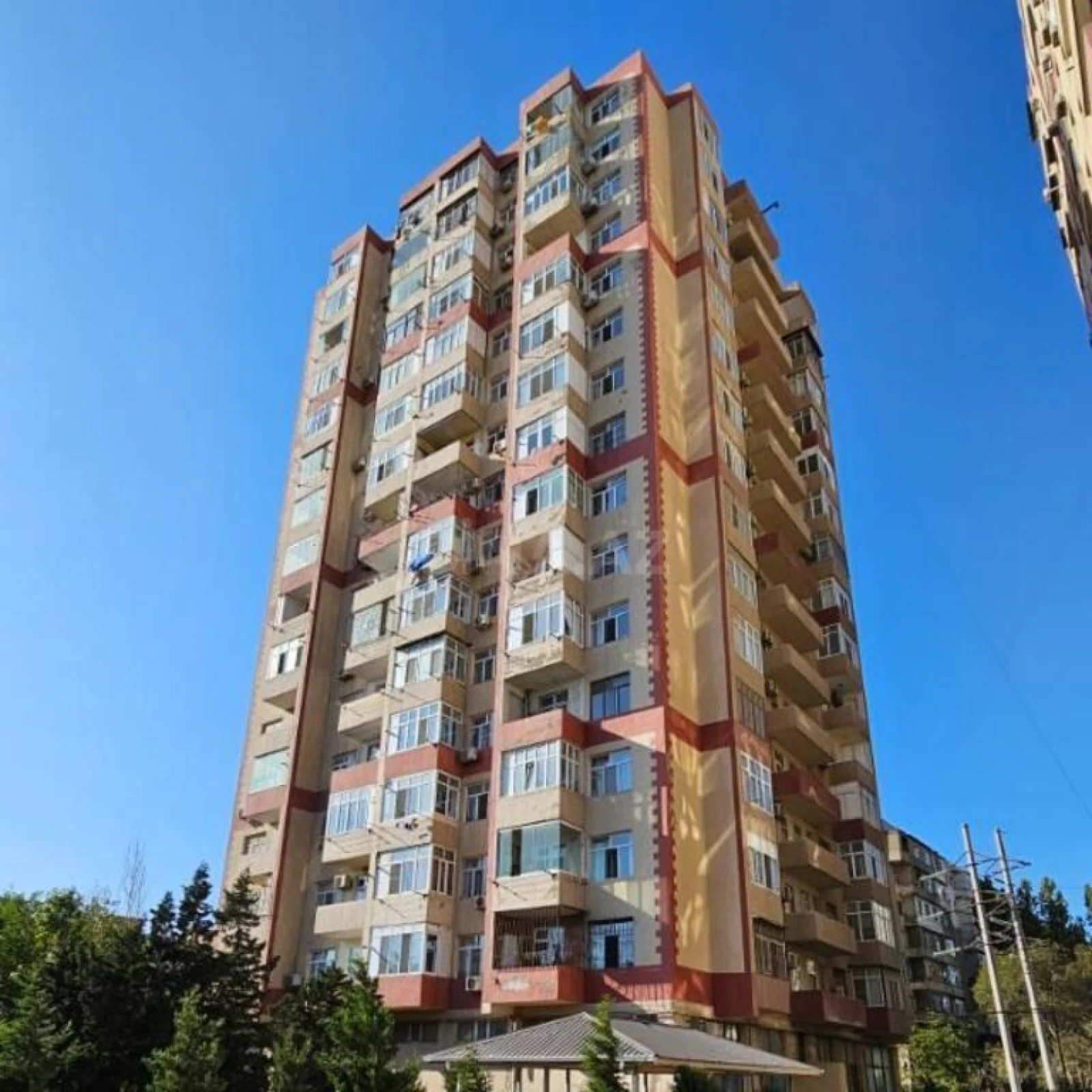 Kirayə verilir 2 otaqlı mənzil 60 m²
