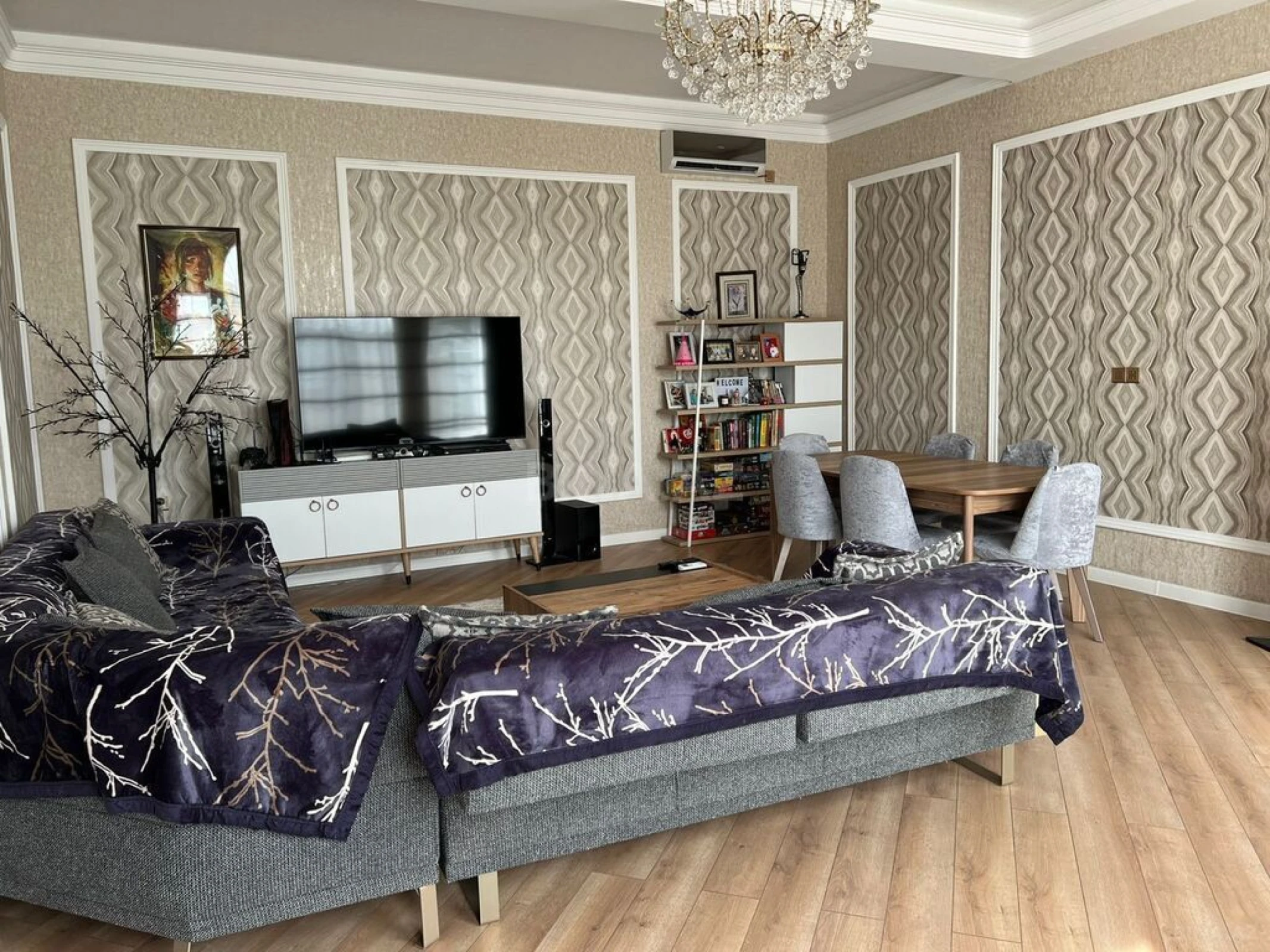 Kirayə verilir 5 otaqlı həyət evi 240 m²